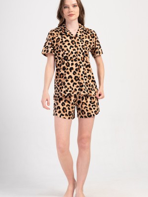 Woman Supreme Leopard Shirt Neck Short Set Woman Supreme Leopard Shirt Neck Short Set