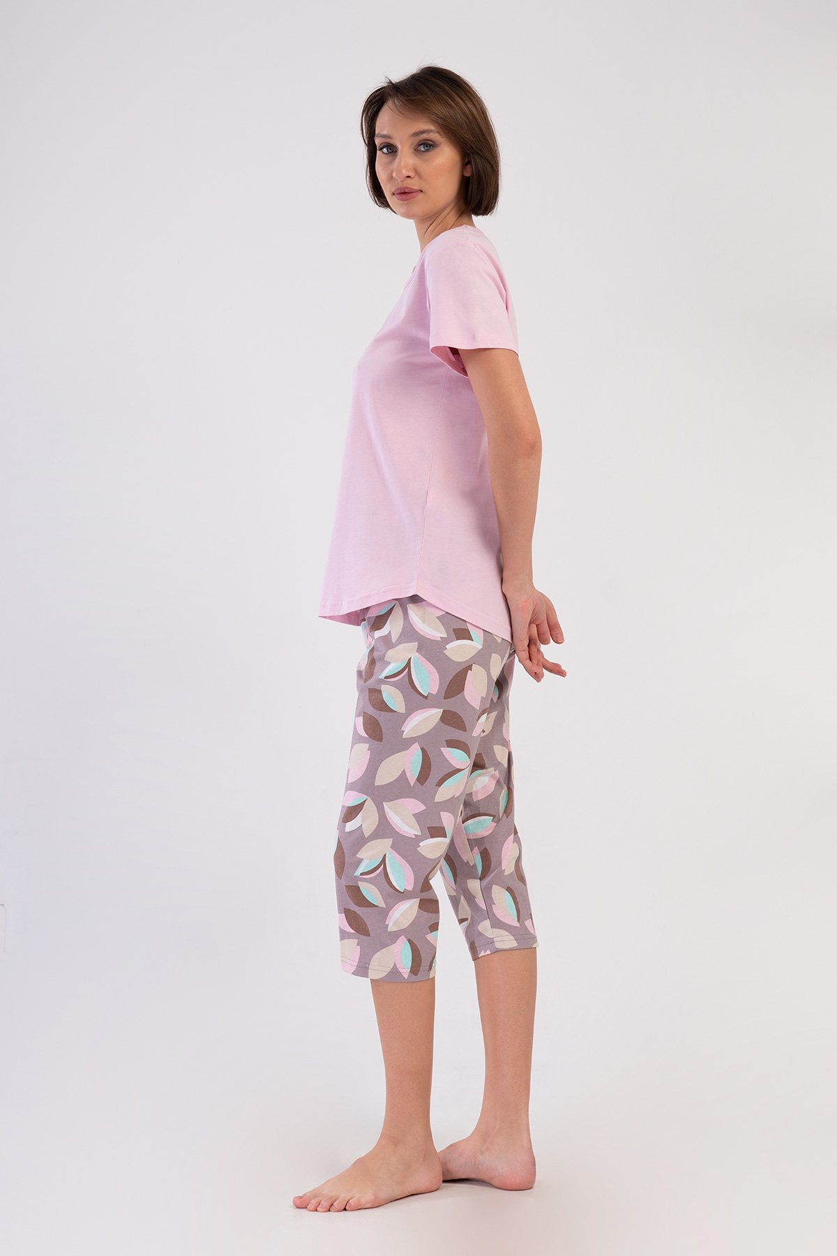 Woman Supreme Big Size Vilo Capri Set Woman Supreme Big Size Vilo Capri Set
