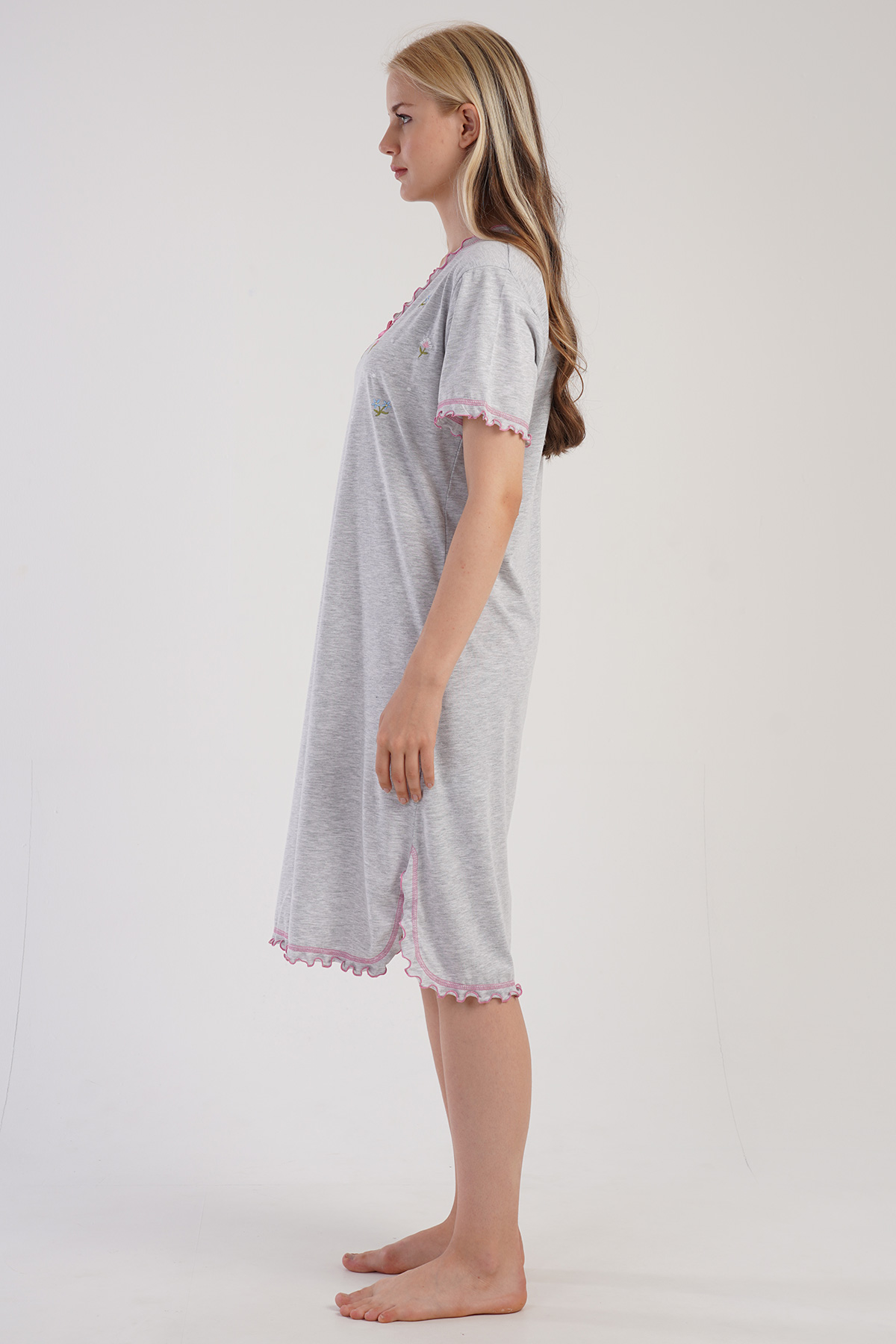 Woman Nereta Grandma Nightgown