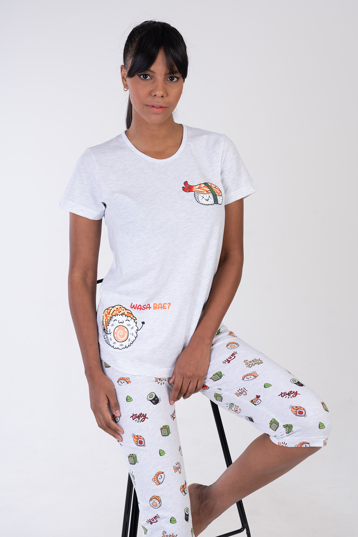 Woman Sushi Supreme Capri Set