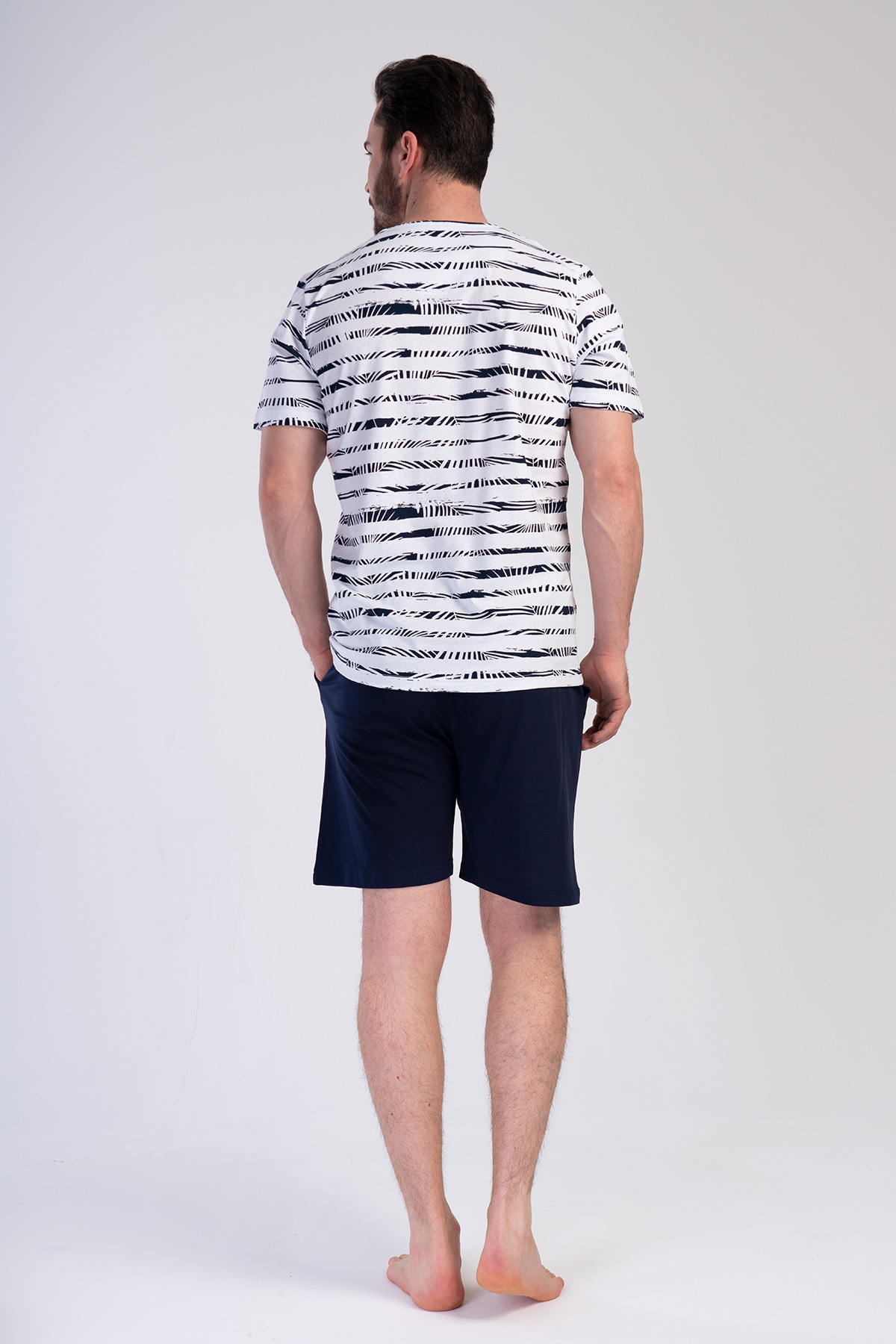 Man Merta Supreme Short Set