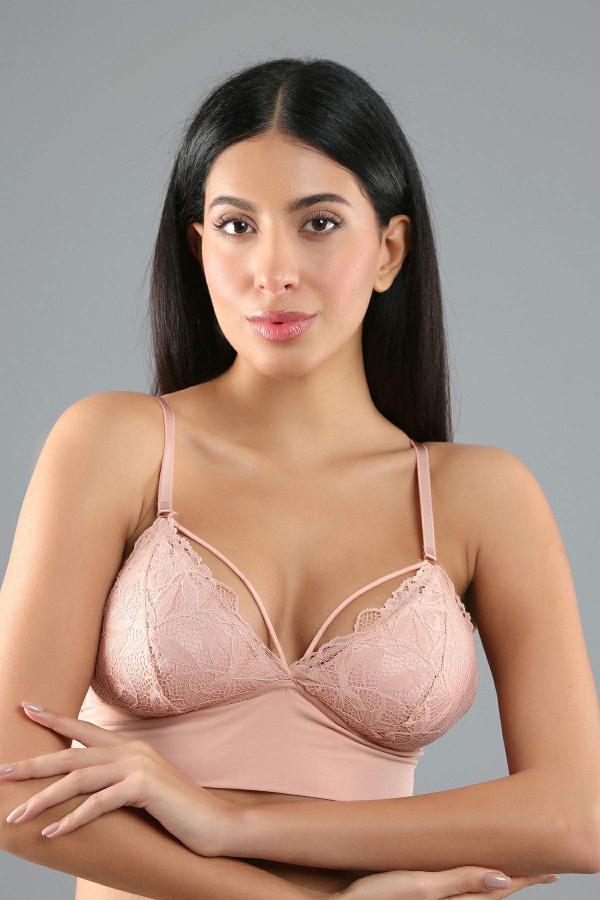 Woman Ersa Bralet