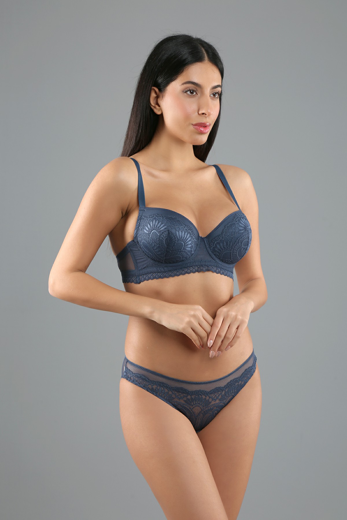 Woman Mody Bra Set