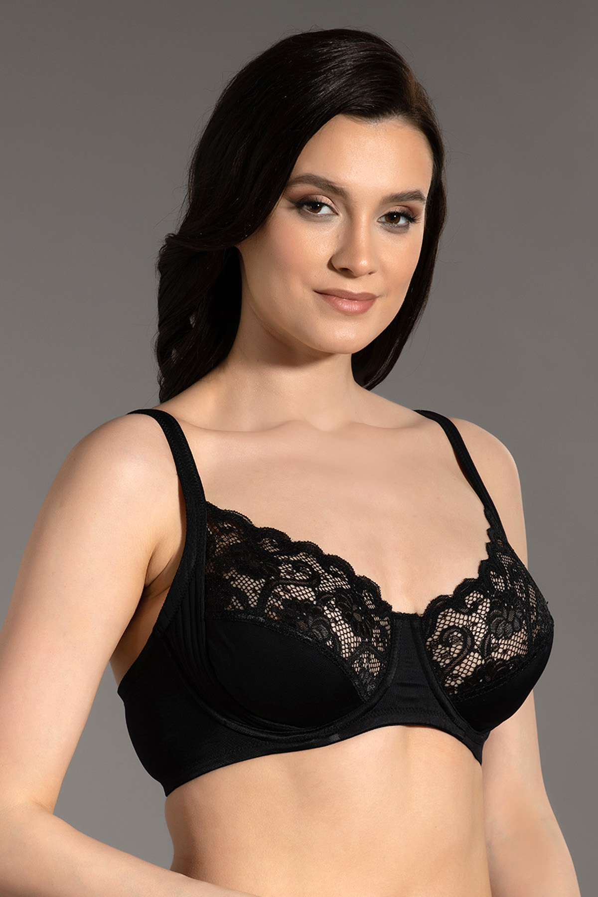 Woman No Push-Up Bella Bra