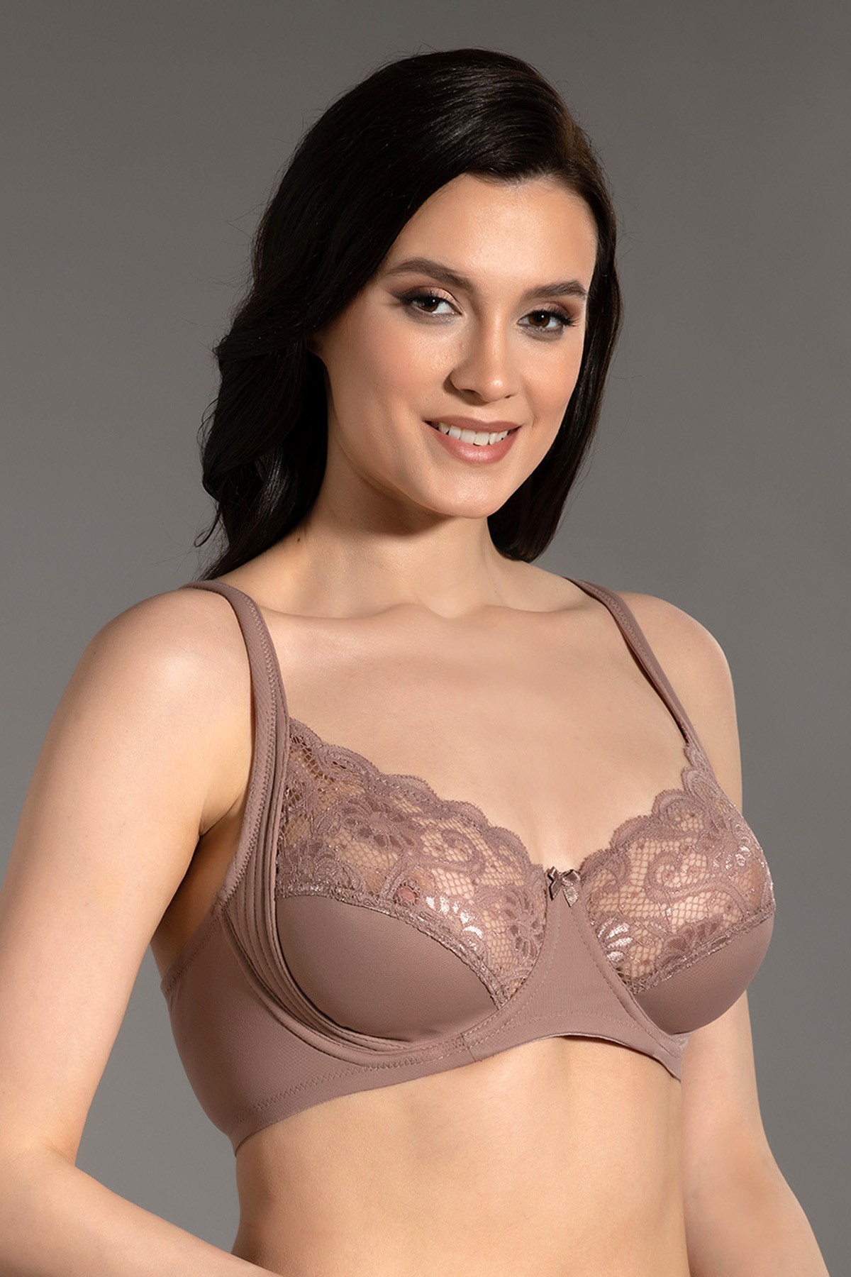 Woman No Push-Up Bella Bra