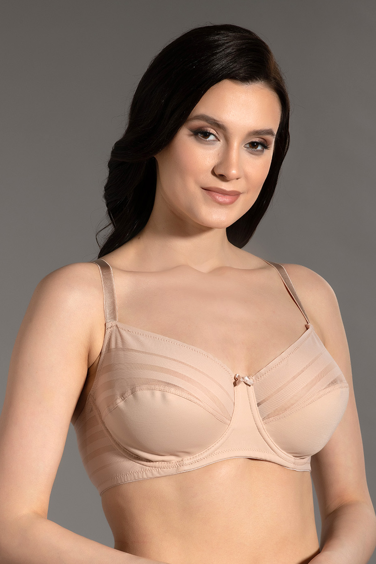 Woman Bare C Cup Bra