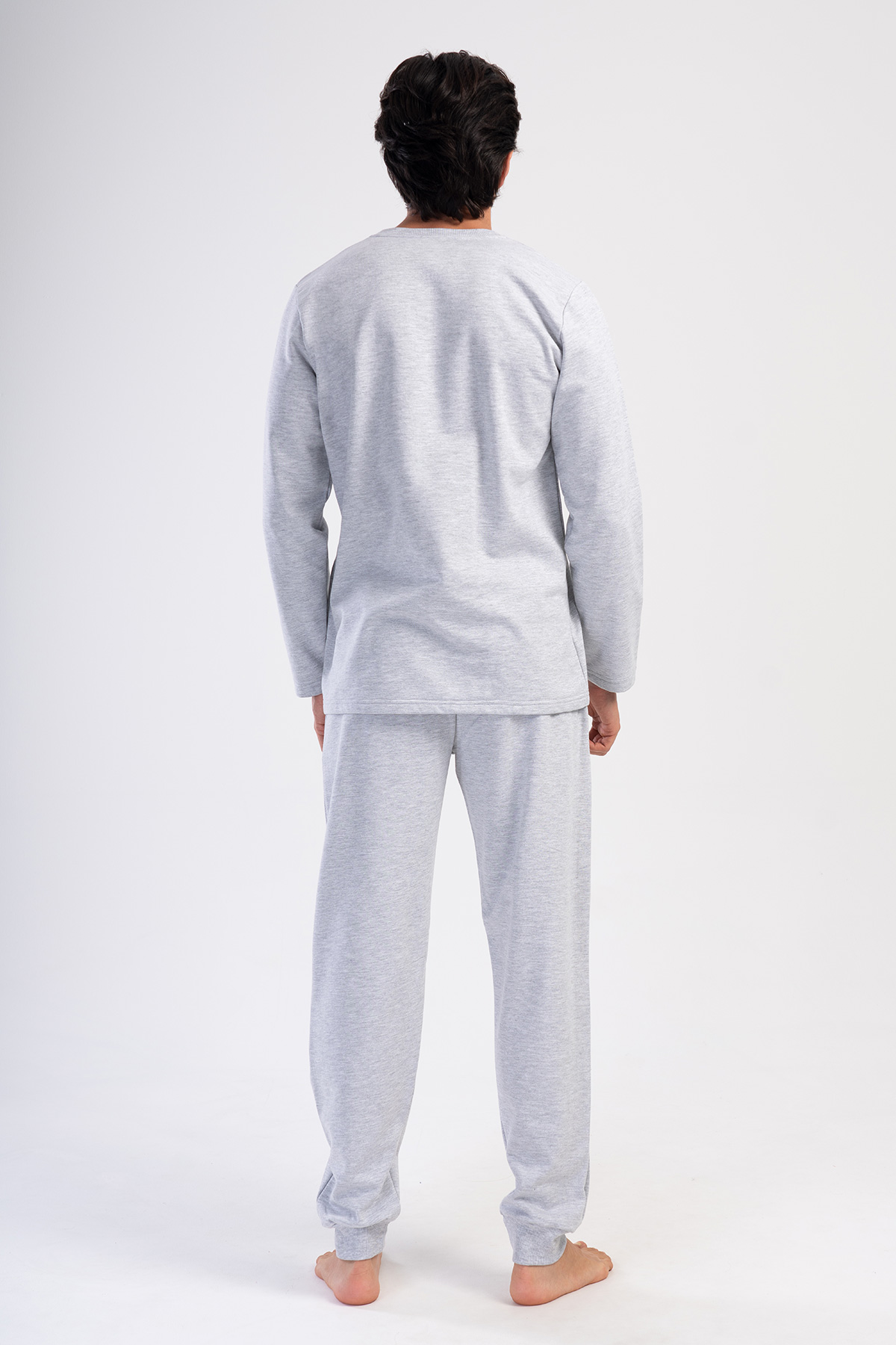 Man Gray Two Yarn Pyjama Set