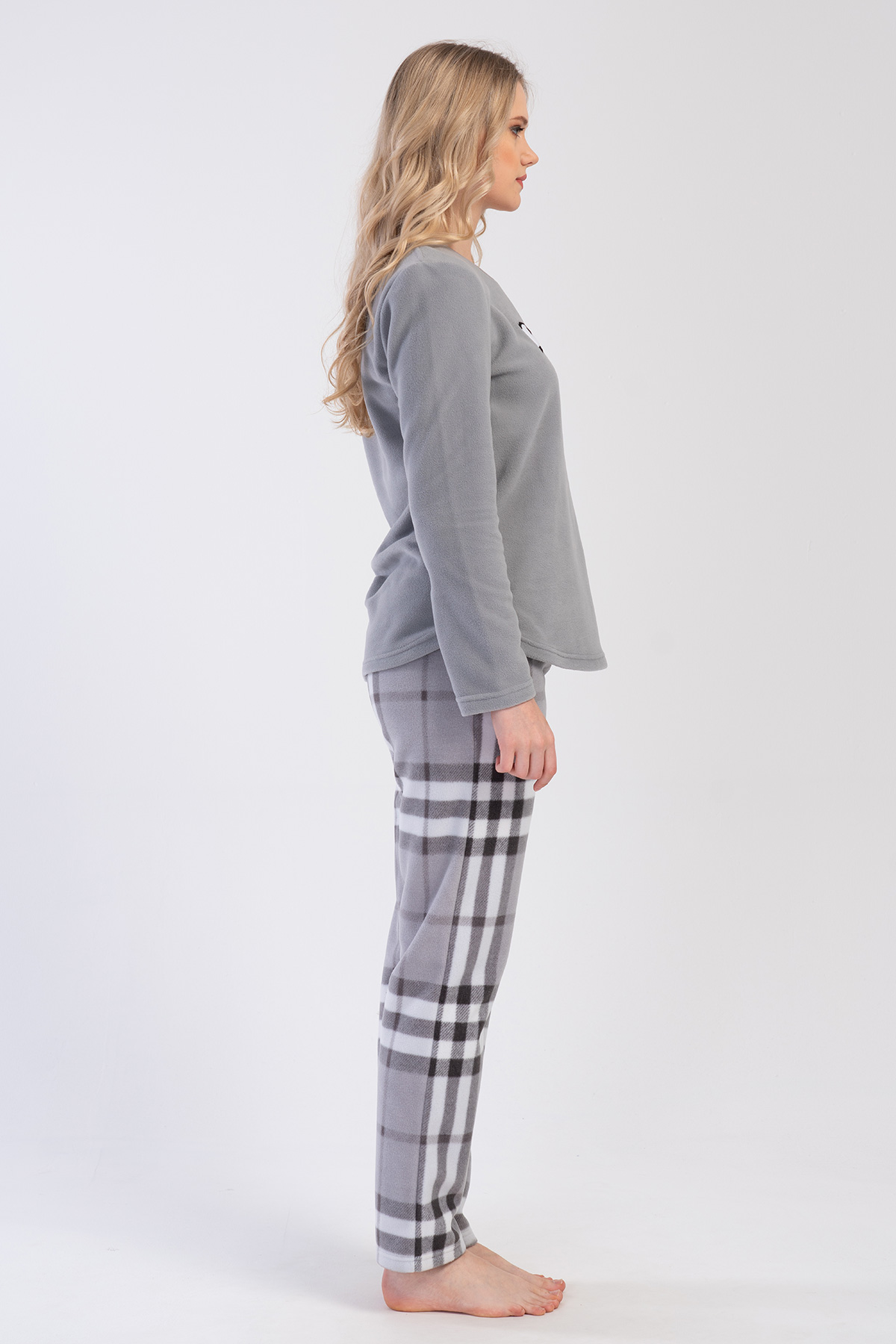 Woman Plaid Pengue Fleece Pyjama Set