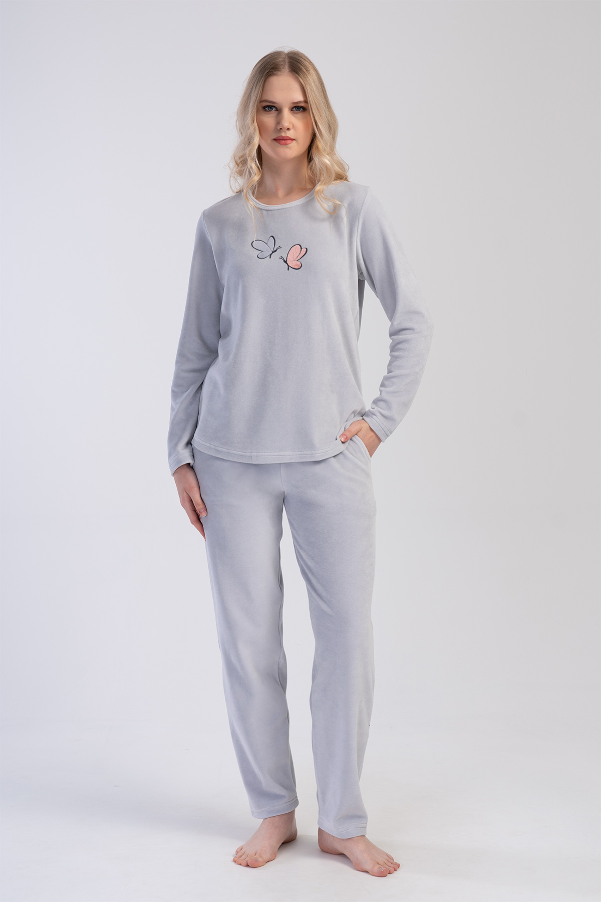 Woman Velvet O Neck Pyjama Set