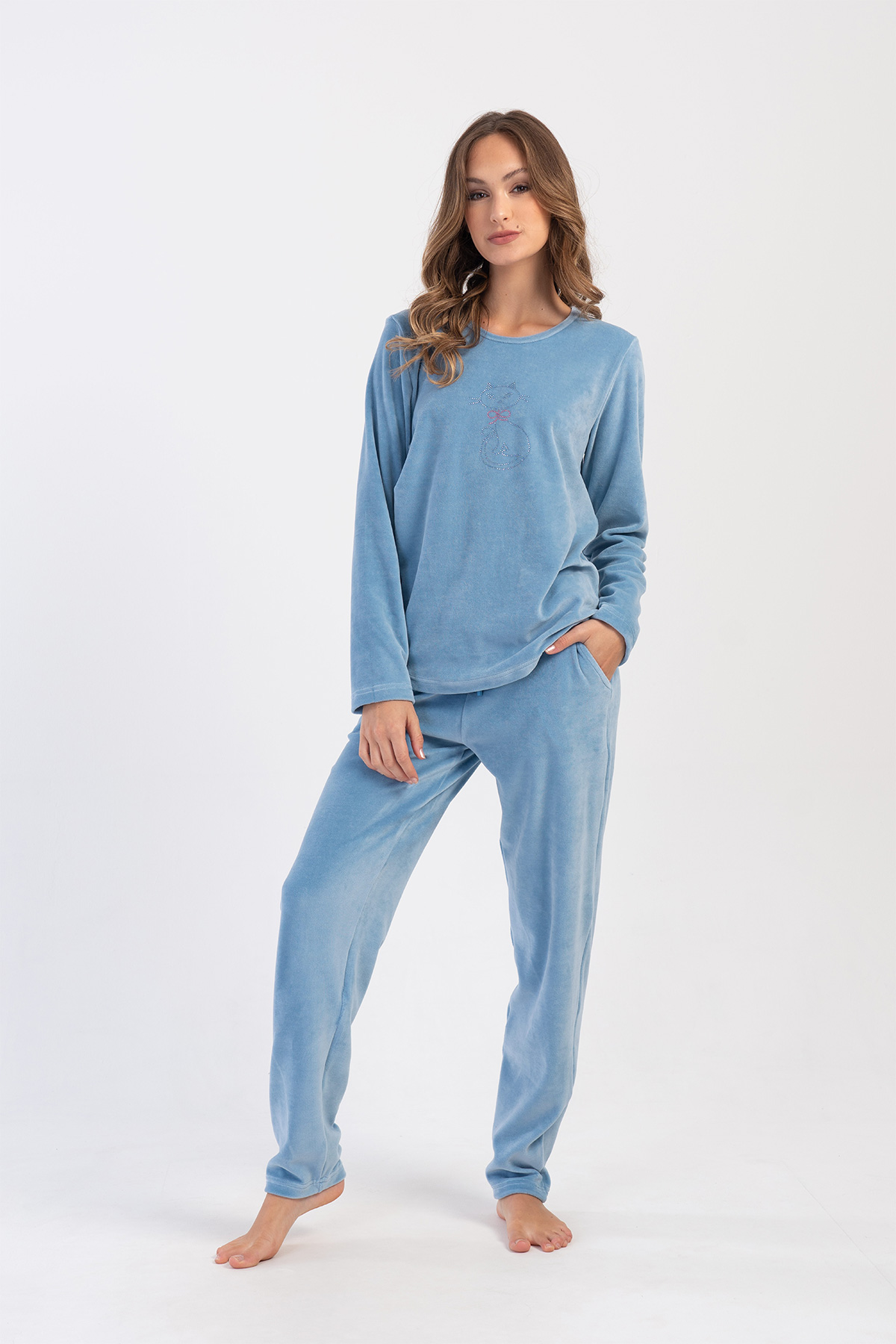 Woman Velvet Blue Pocket Detail Pyjama Set