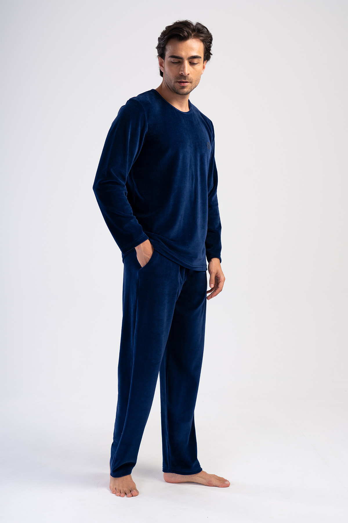 Man Indigo Velvet Pyjama Set